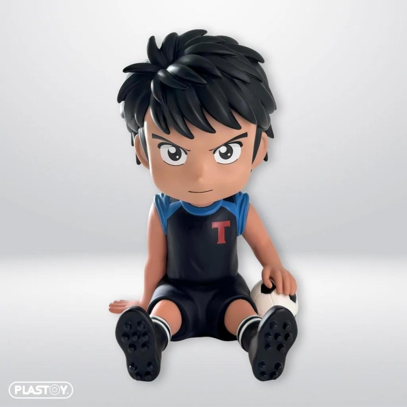 OLIVE & TOM - Kojiro Hyuga / Mark - Tirelire PVC 18cm OLIVE & TOM - Kojiro Hyuga / Mark - Tirelire PVC 18cm