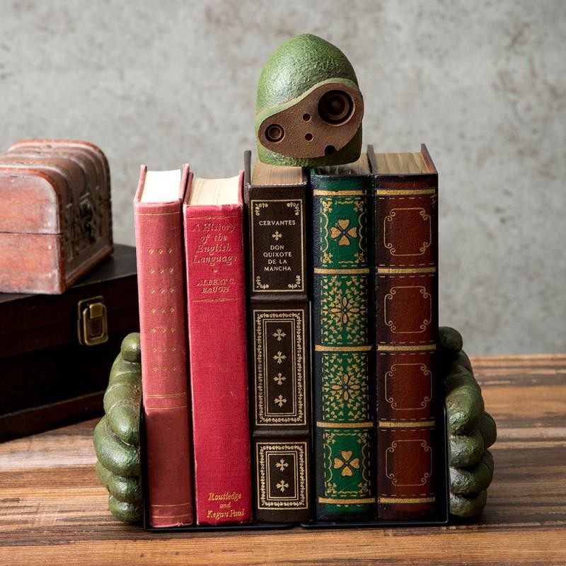 LE CHATEAU DANS LE CIEL - Robot Soldat - Serre-Livres LE CHATEAU DANS LE CIEL - Robot Soldat - Serre-Livres