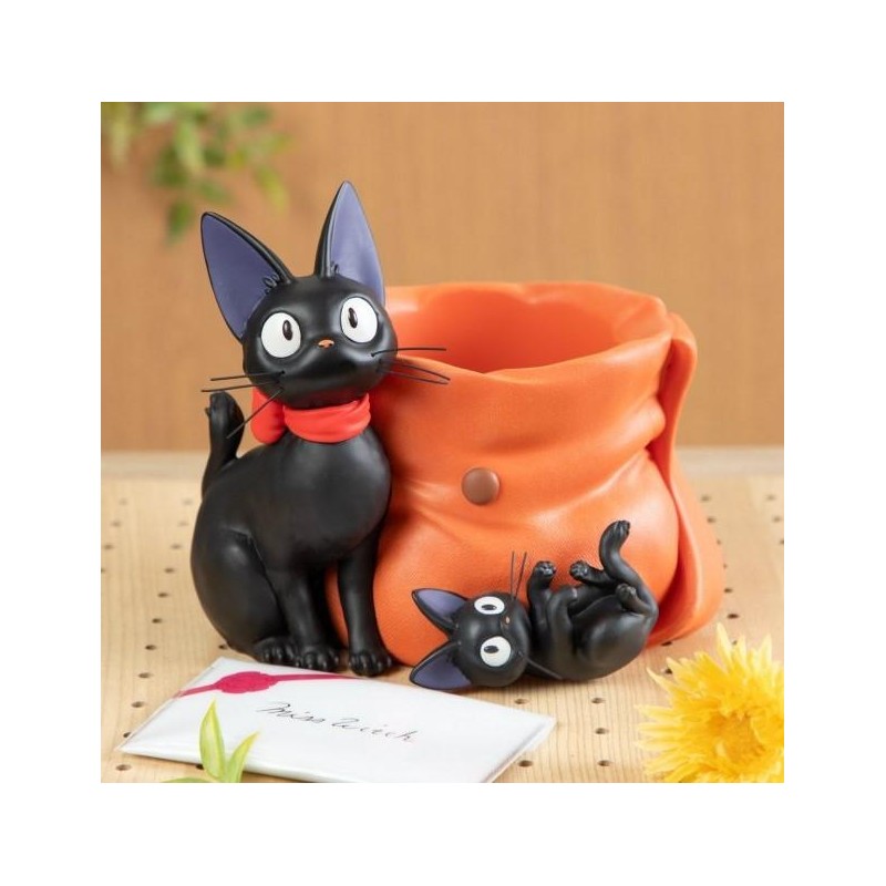 KIKI LA PETITE SORCIERE - Jiji - Diorama Planter 16cm KIKI LA PETITE SORCIERE - Jiji - Diorama Planter 16cm