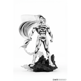 DC HEROES - Superman "Version Blanc & Noir" - Statuette 1/8 30cm