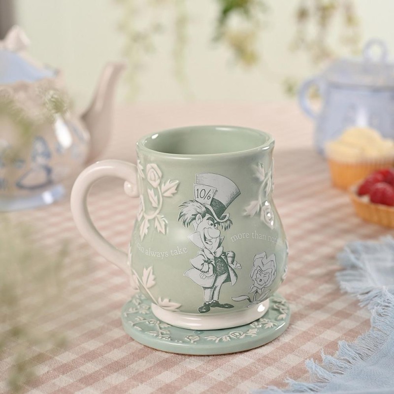ALICE AUX PAYS DES MERVEILLES - Chapelier Fou - Mug en Relief 350ml ALICE AUX PAYS DES MERVEILLES - Chapelier Fou - Mug en Relief 350ml