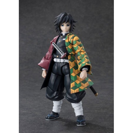 DEMON SLAYER - Giyu Tomioka - Figurine S.H. Figuarts 15cm