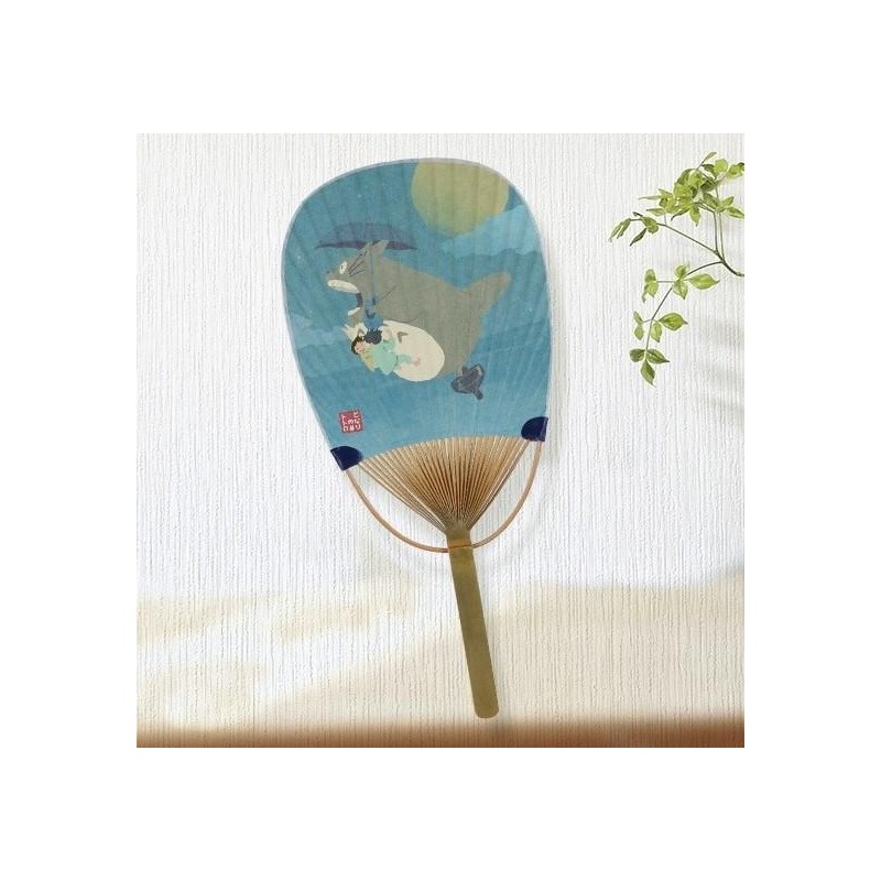MON VOISIN TOTORO - Totoro Volant - Eventail 375x175x5mm MON VOISIN TOTORO - Totoro Volant - Eventail 375x175x5mm