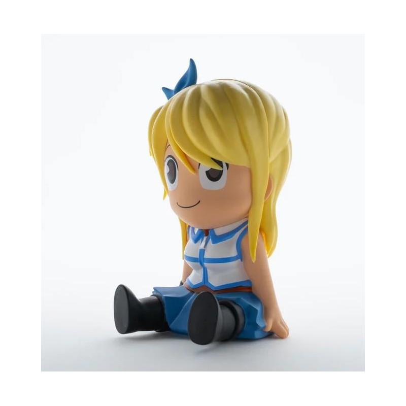 FAIRY TAIL - Lucy - Tirelire PVC 18cm FAIRY TAIL - Lucy - Tirelire PVC 18cm