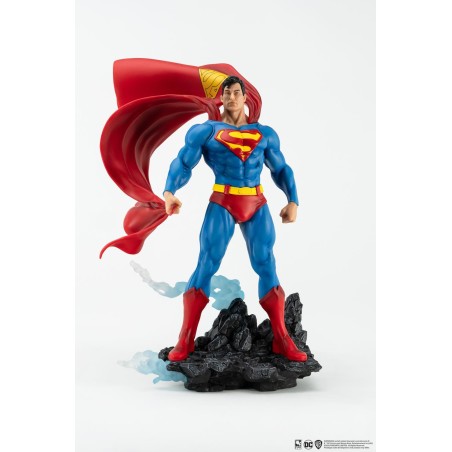 DC HEROES - Superman "Classic Version" - Statuette 1/8 30cm