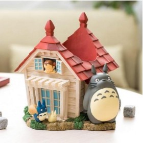 MON VOISIN TOTORO - Maison de Mei et Totoro - Boite Diorama 15cm