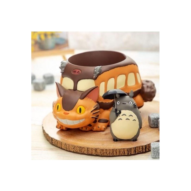 MON VOISIN TOTORO - Totoro et Chatbus - Boite Diorama 12.5cm MON VOISIN TOTORO - Totoro et Chatbus - Boite Diorama 12.5cm