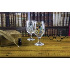 2.4HARRY POTTER - Hogwarts Colour Change Glass