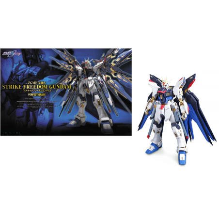 GUNDAM - Perfect Grade - Strike Freedom Gundam - 30 CM